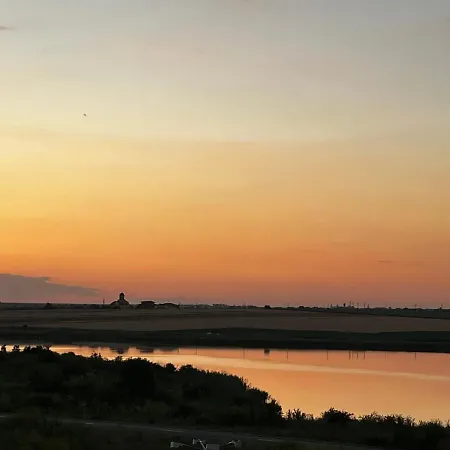 De închiriat Blaxy Premium 3* Olimp