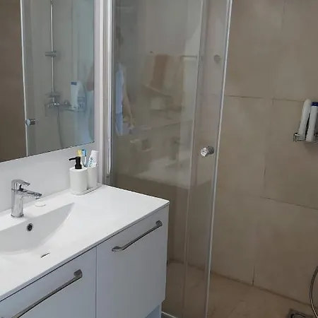De Inchiriat Blaxy Premium Гостевой дом *