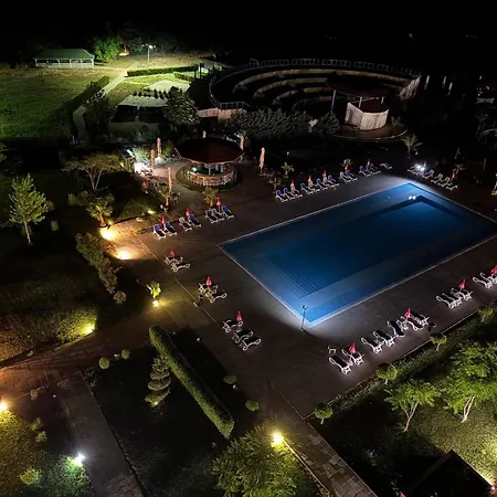 De Inchiriat Blaxy Premium